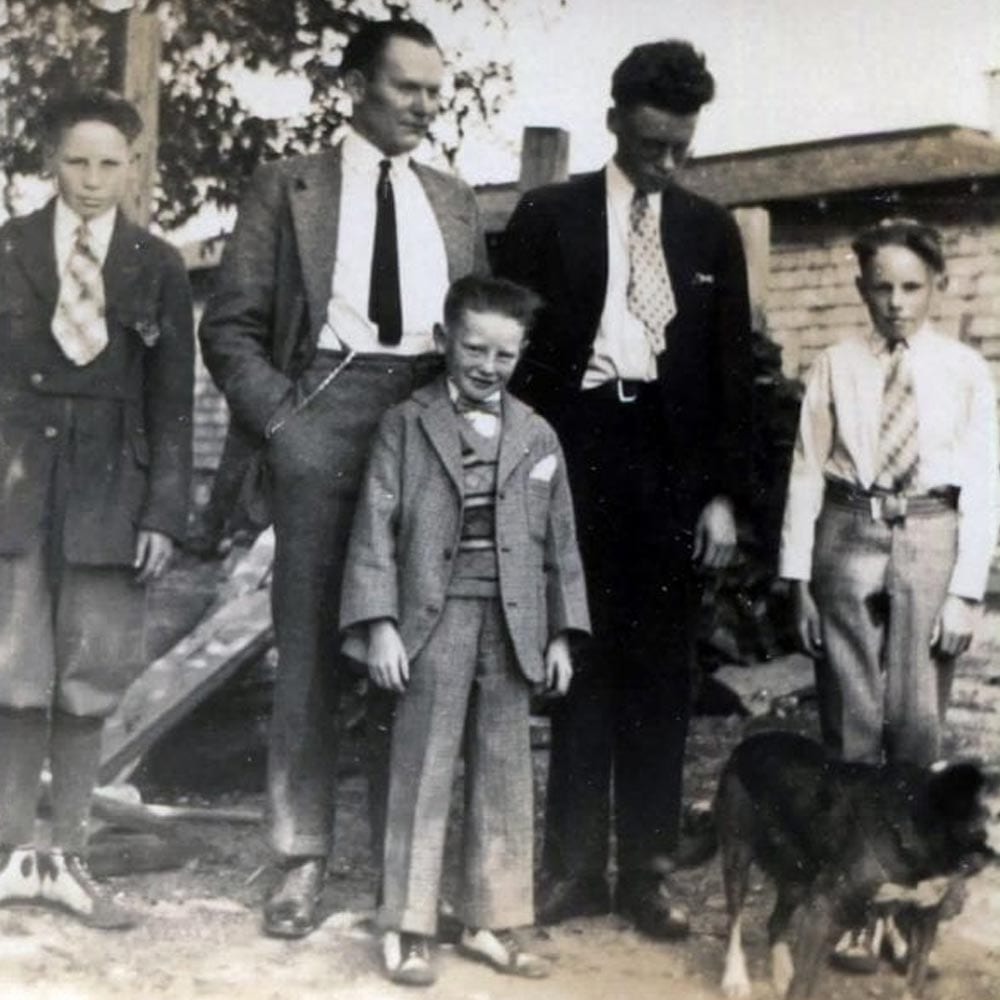 Marcus's family — group portrait, year unknown